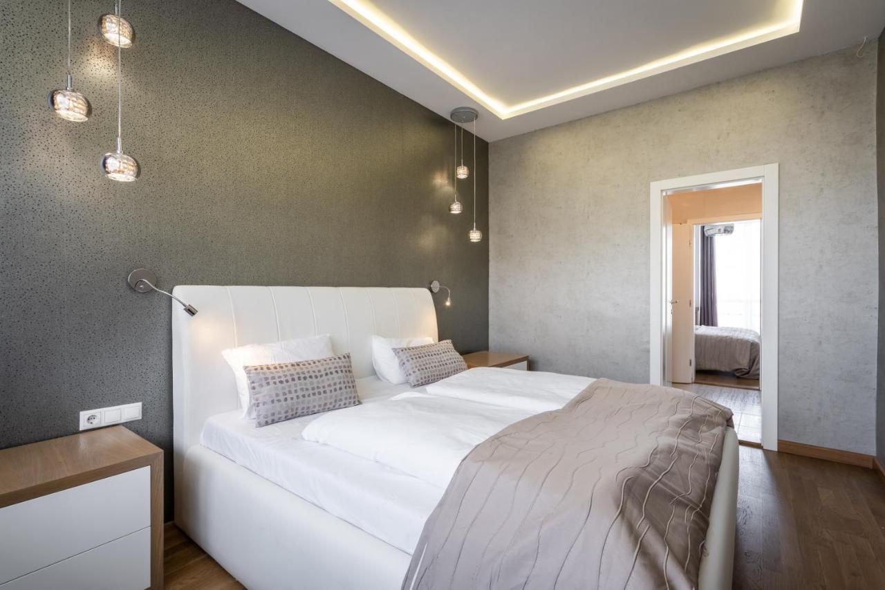Breathless Basilika View Elegant Flat With Balcony Need Reservation X Free Parking Budapest Exterior foto